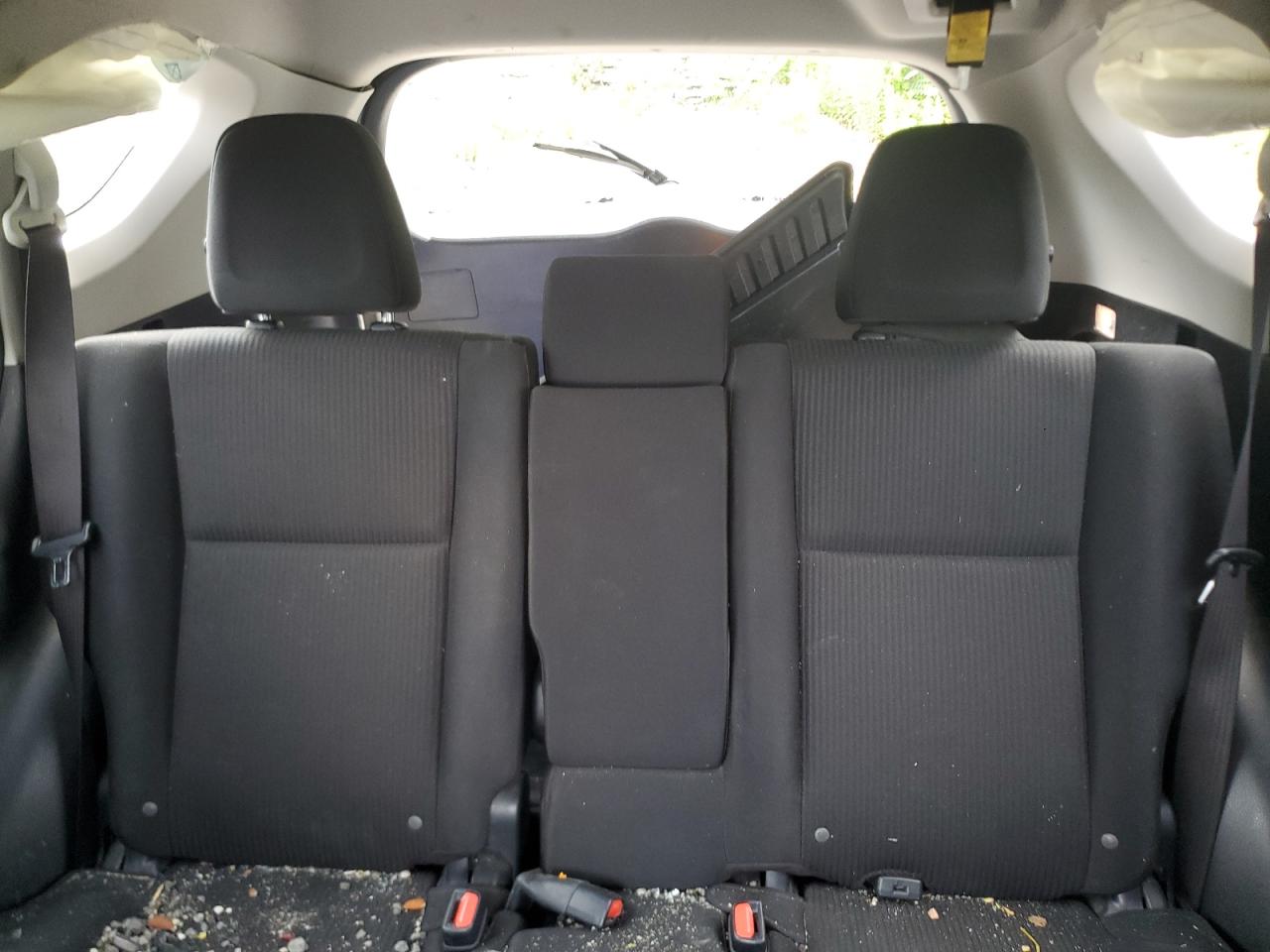 2017 Toyota Rav4 Le VIN: JTMBFREV6HJ129771 Lot: 62024974