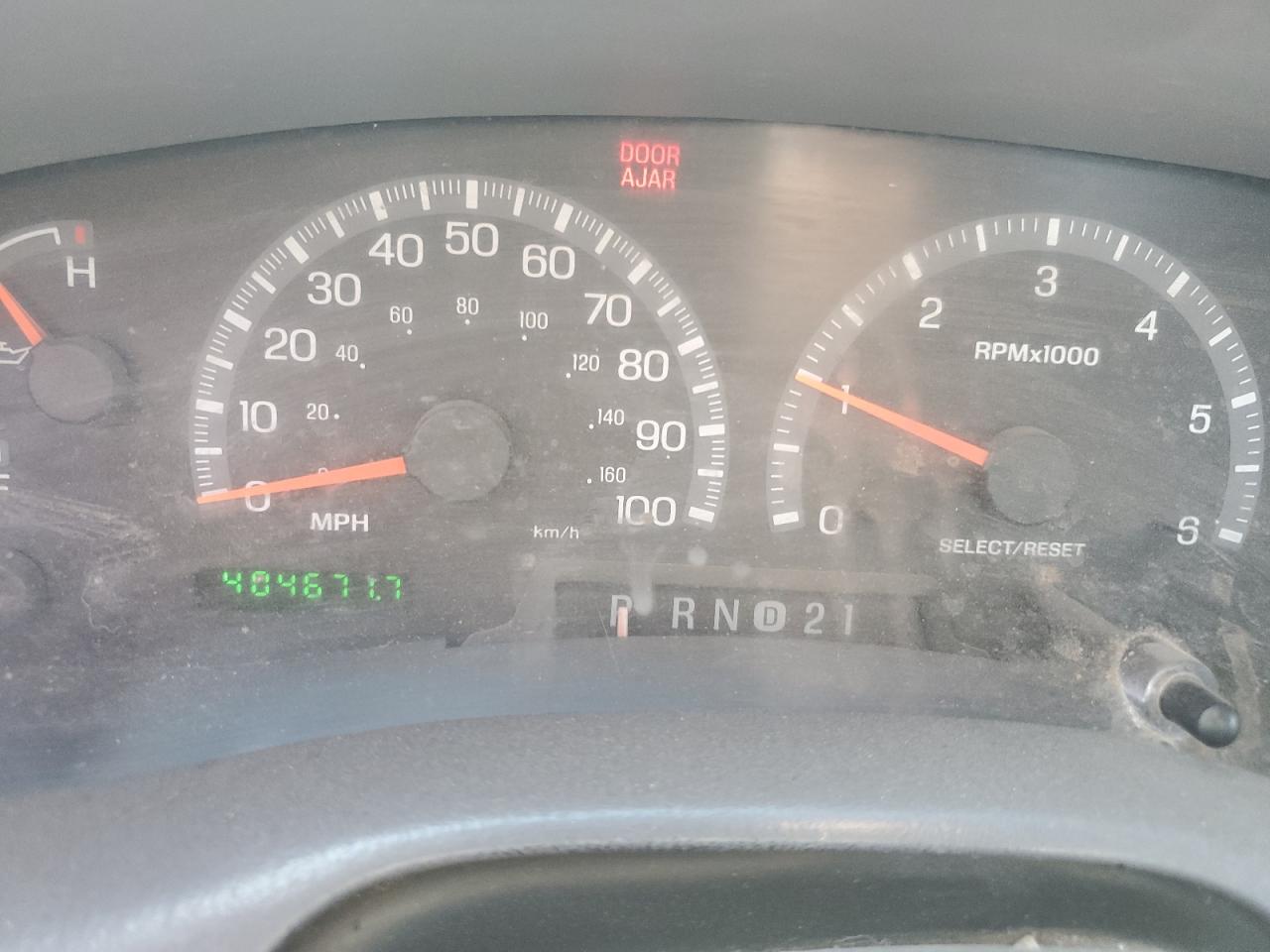 2002 Ford F150 VIN: 1FTRX18W32KD70240 Lot: 61463024