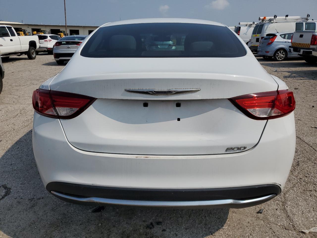 1C3CCCAB5FN710999 2015 Chrysler 200 Limited