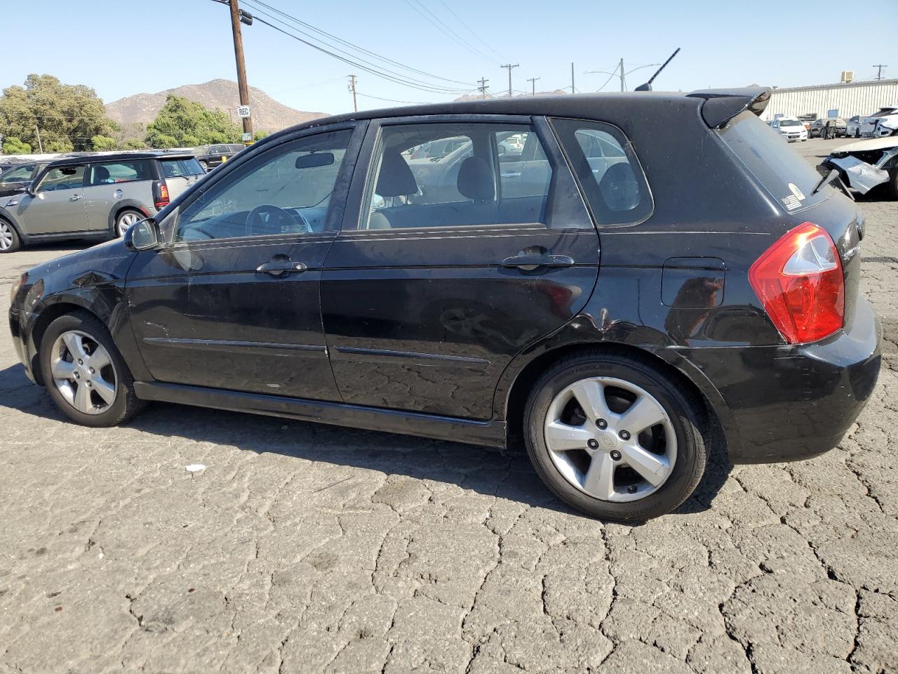 2008 Kia Spectra5 5 Sx VIN: KNAFE161385017713 Lot: 61248794