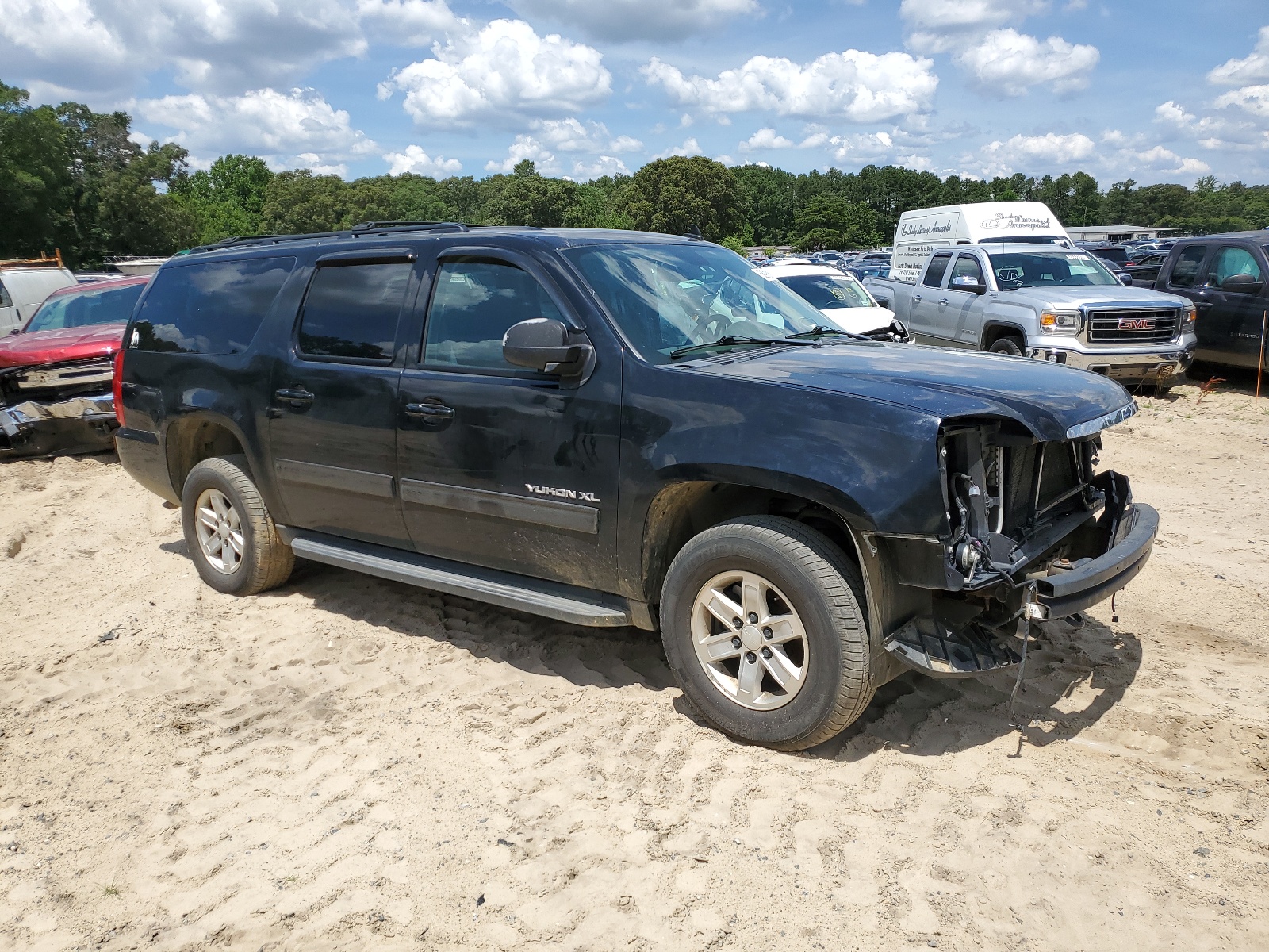 1GKUKHE36AR277458 2010 GMC Yukon Xl K1500 Sle