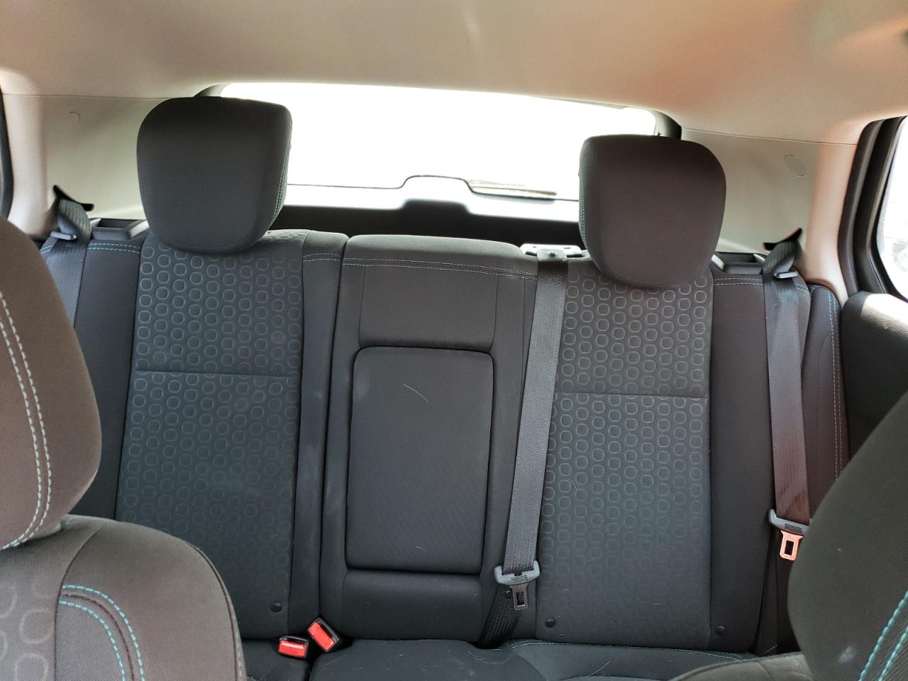 2015 Chevrolet Trax Ls VIN: 3GNCJKSB0FL256422 Lot: 63010314