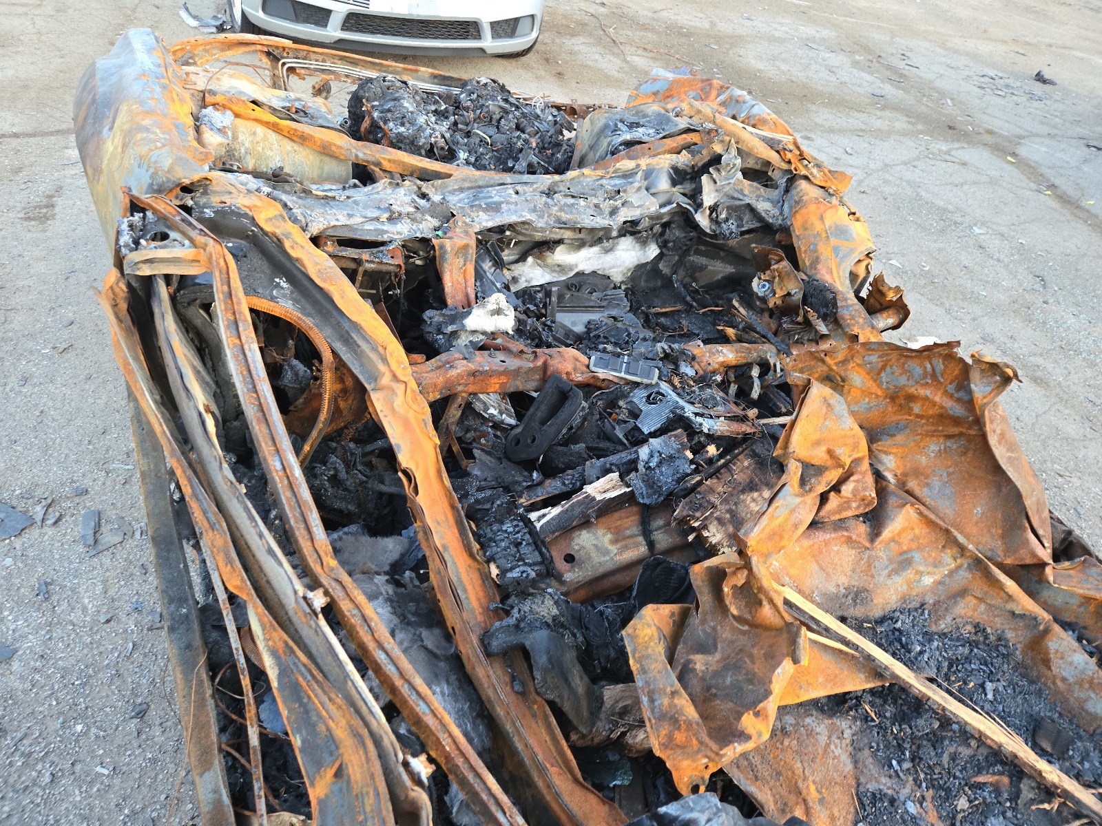 2C3CA5CG9BH599435 2011 Chrysler 300 Limited