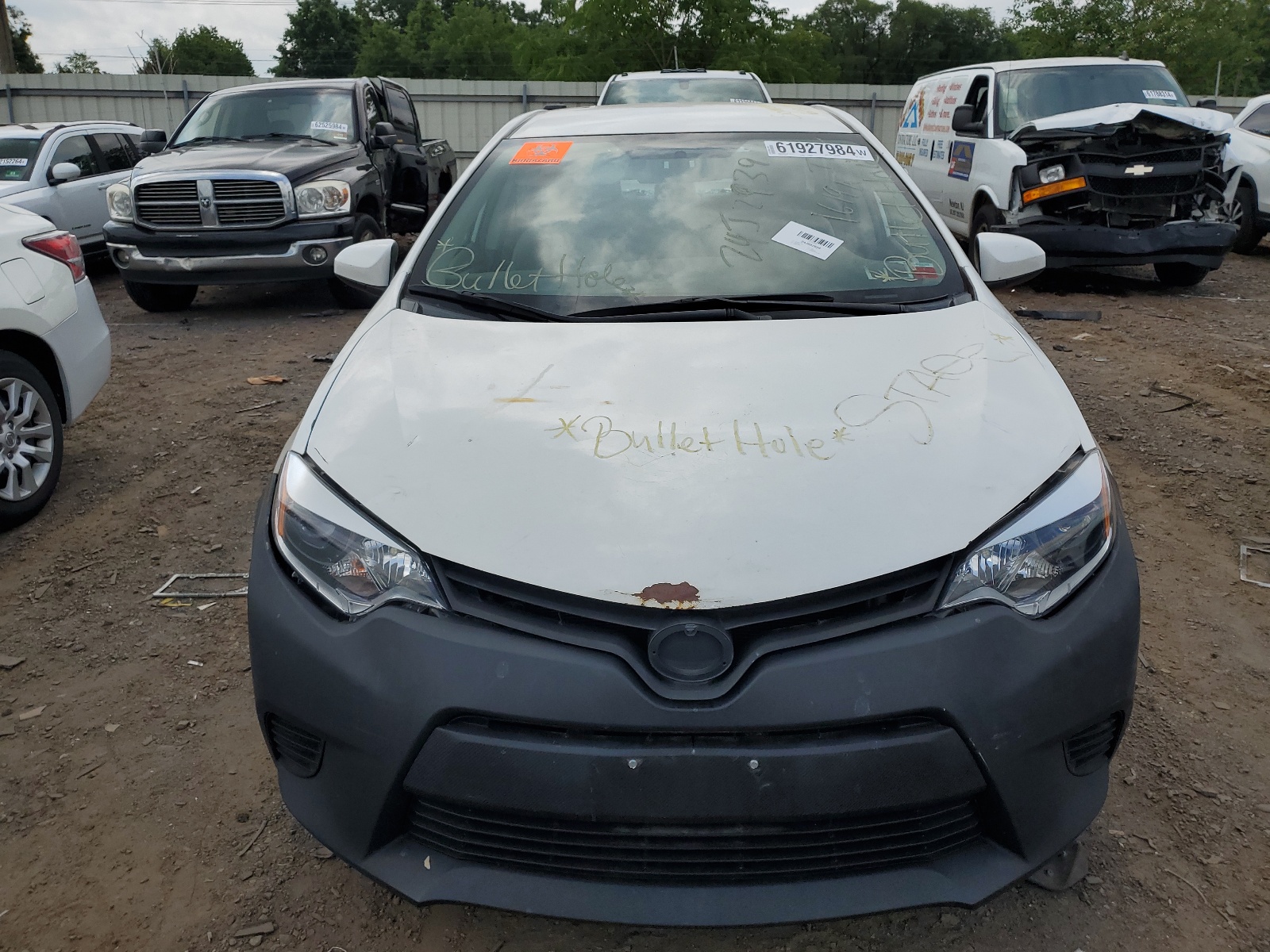 2014 Toyota Corolla L vin: 5YFBURHEXEP112478