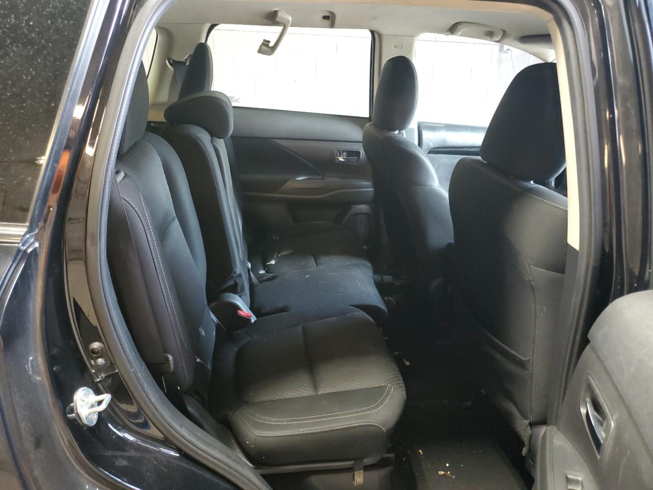 2019 Mitsubishi Outlander Es VIN: JA4AD2A31KZ003382 Lot: 64601834