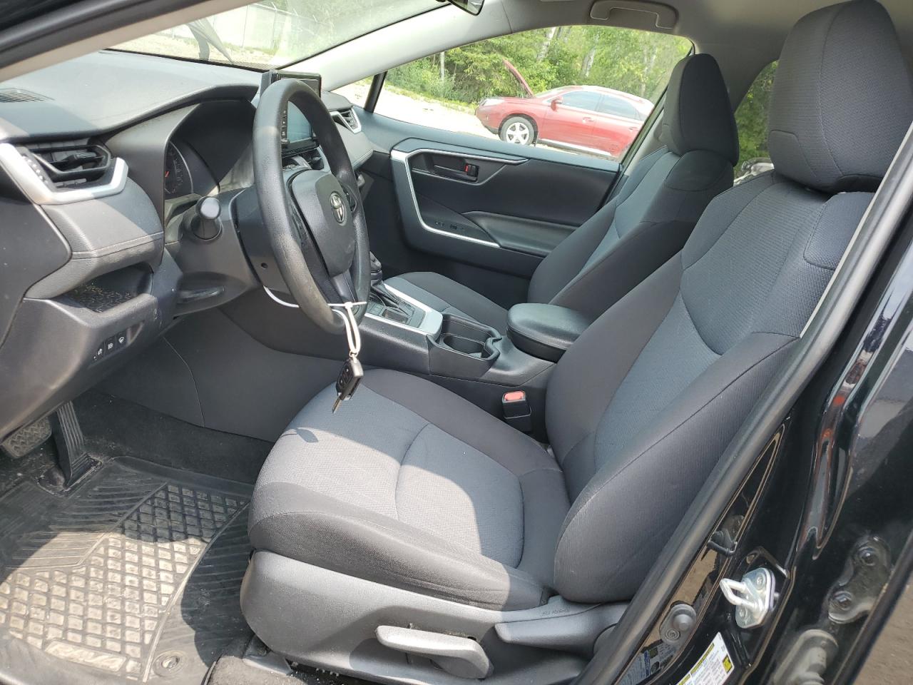 2019 Toyota Rav4 Le VIN: 2T3B1RFV2KW031035 Lot: 64016454