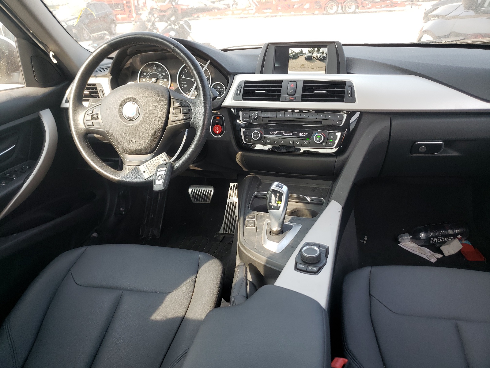 2018 BMW 320 Xi vin: WBA8E5G55JNV02054