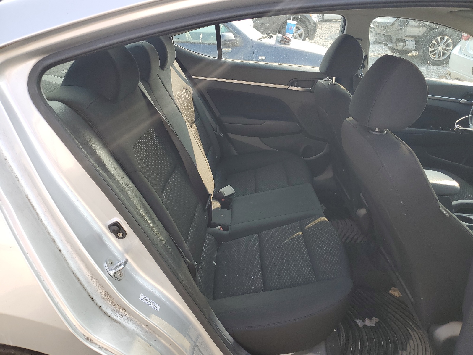 KMHD84LF3KU753076 2019 Hyundai Elantra Sel