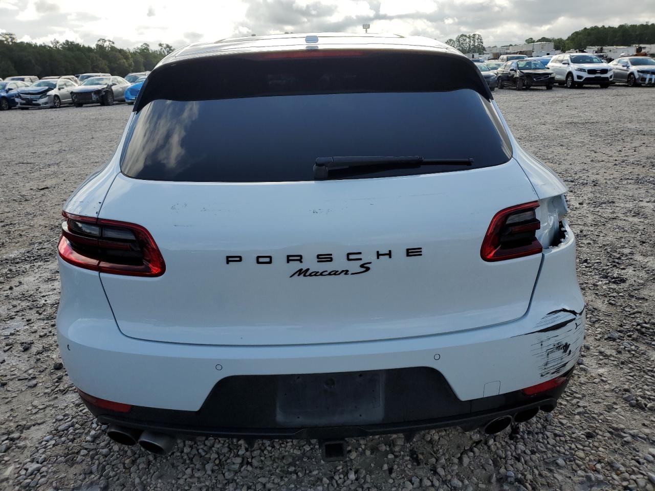 WP1AB2A56FLB74133 2015 Porsche Macan S