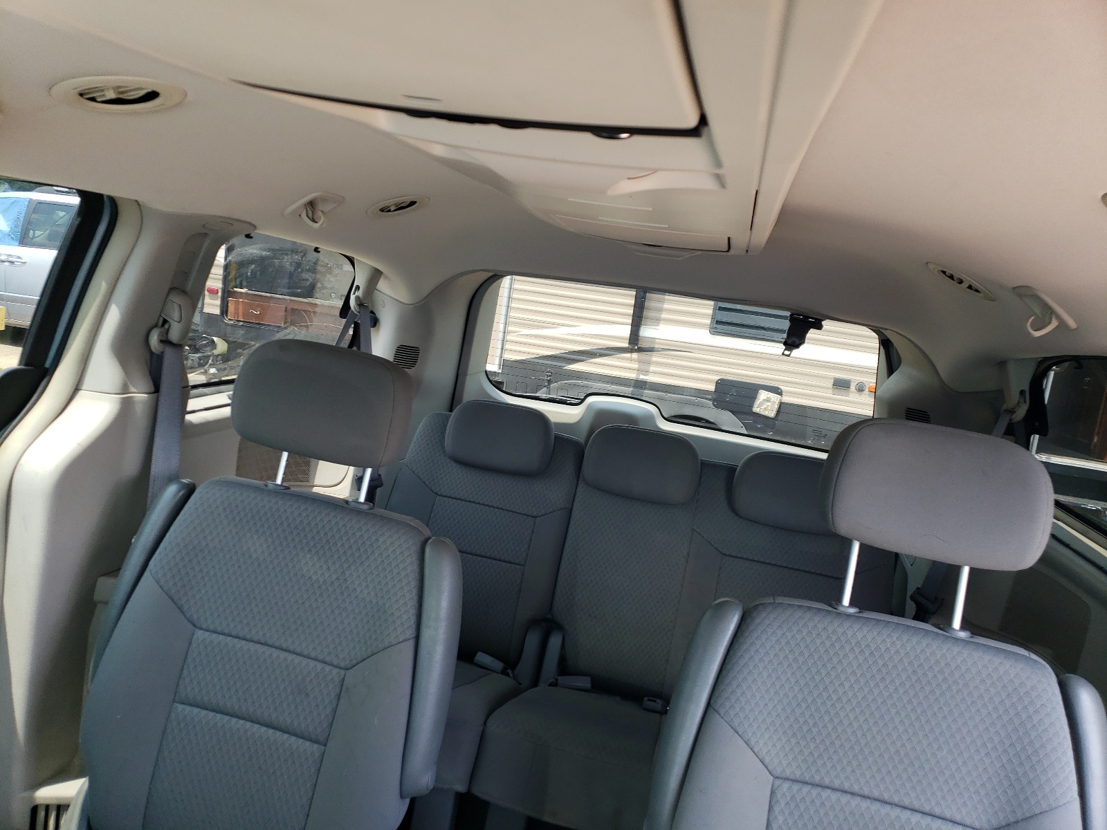 2A4RR5D10AR262423 2010 Chrysler Town & Country Touring