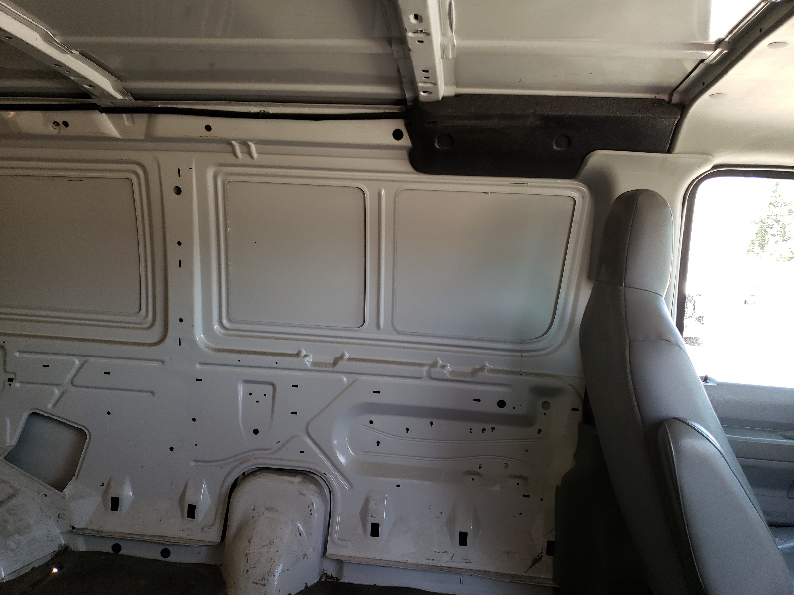 1FTSE3EL9DDB25754 2013 Ford Econoline E350 Super Duty Van