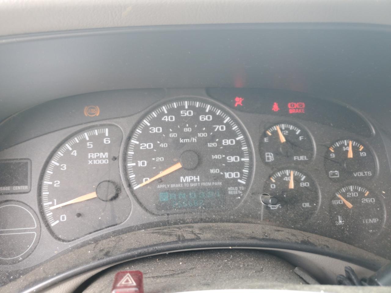 2002 Chevrolet Tahoe C1500 VIN: 1GNEC13Z82R297229 Lot: 64722944