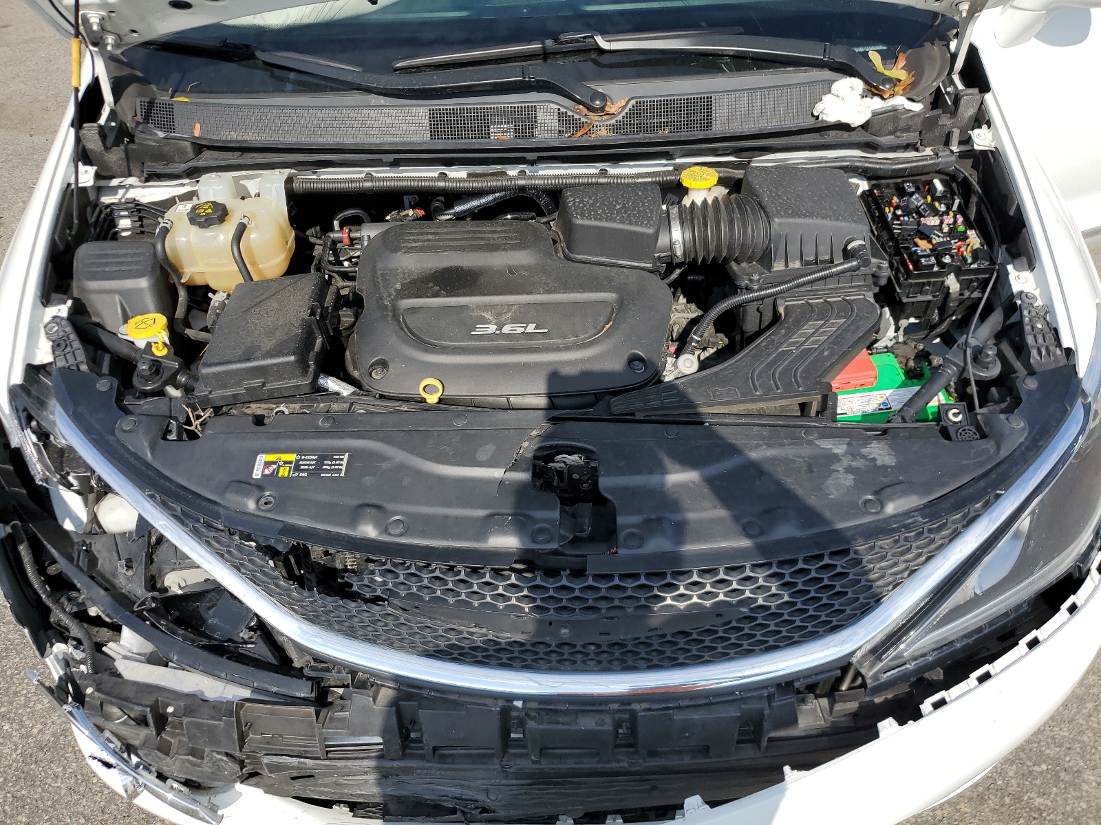 2C4RC1BG2HR759409 2017 Chrysler Pacifica Touring L