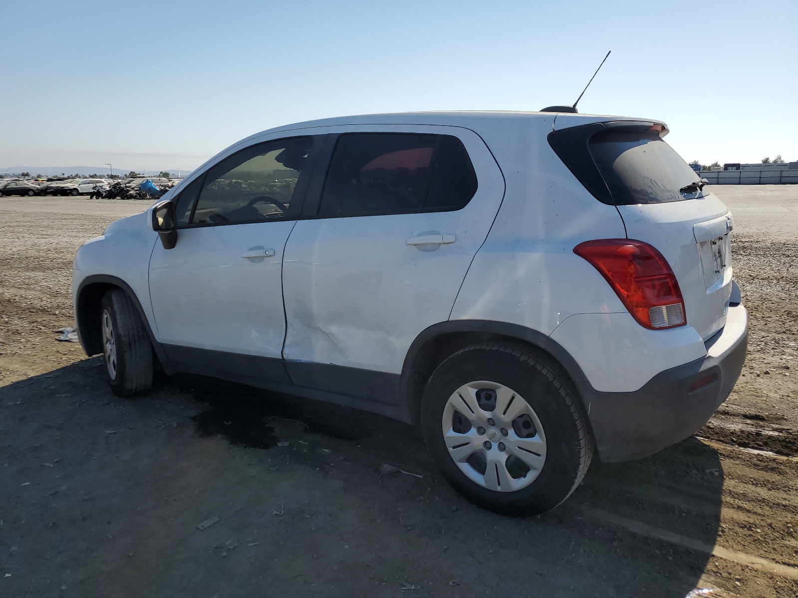 2015 Chevrolet Trax Ls vin: KL7CJKSB8FB058694