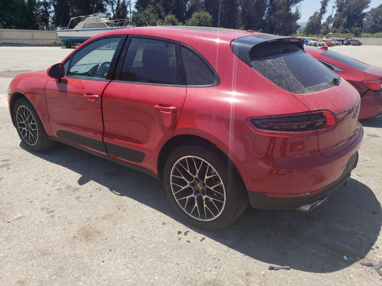 VIN WP1AA2A50JLB13498 2018 PORSCHE MACAN no.2