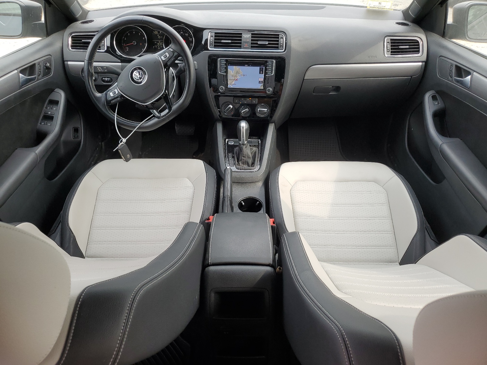 3VWD17AJ6GM298265 2016 Volkswagen Jetta Sport