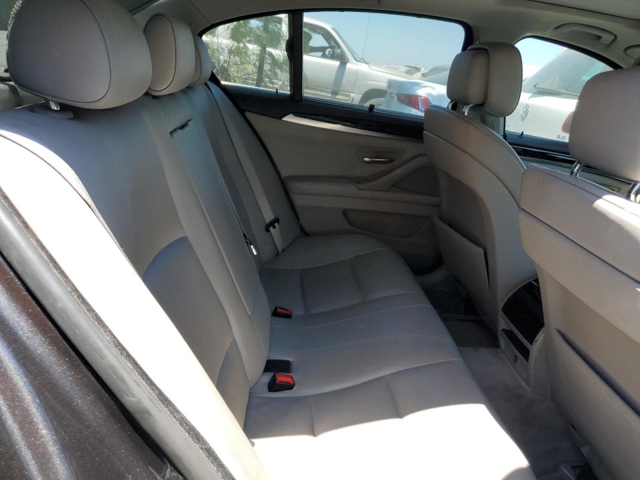 2011 BMW 528 I VIN: WBAFR1C51BC741091 Lot: 64721204