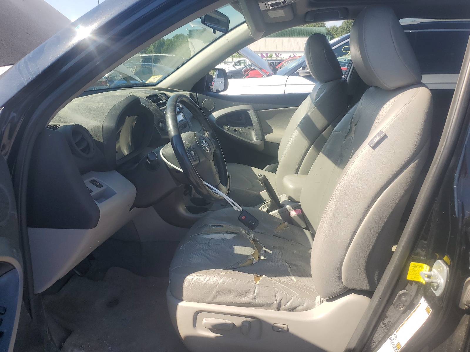 JTMDK4DV9B5103349 2011 Toyota Rav4 Limited