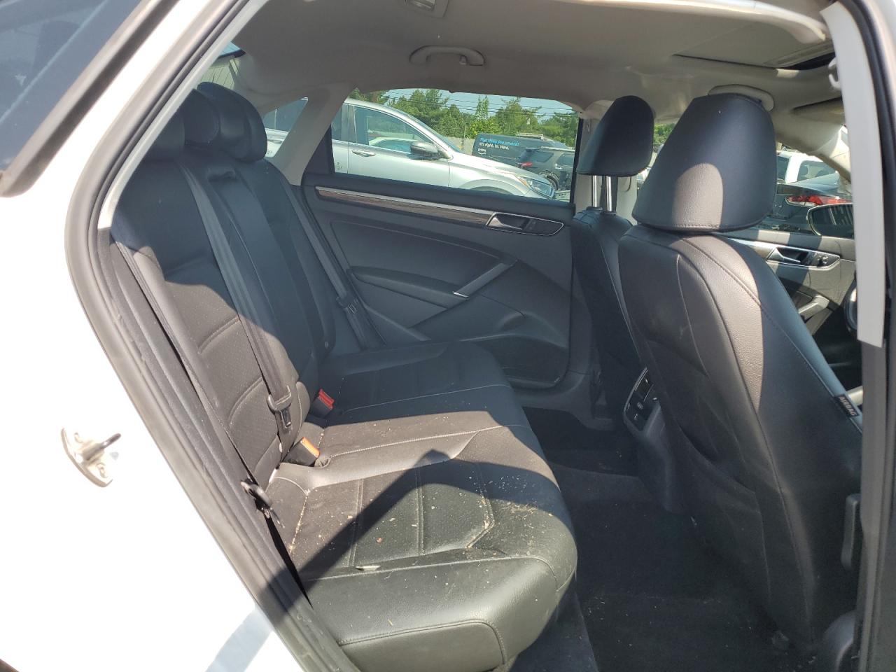 2017 Volkswagen Passat Se VIN: 1VWBT7A36HC007124 Lot: 63161264