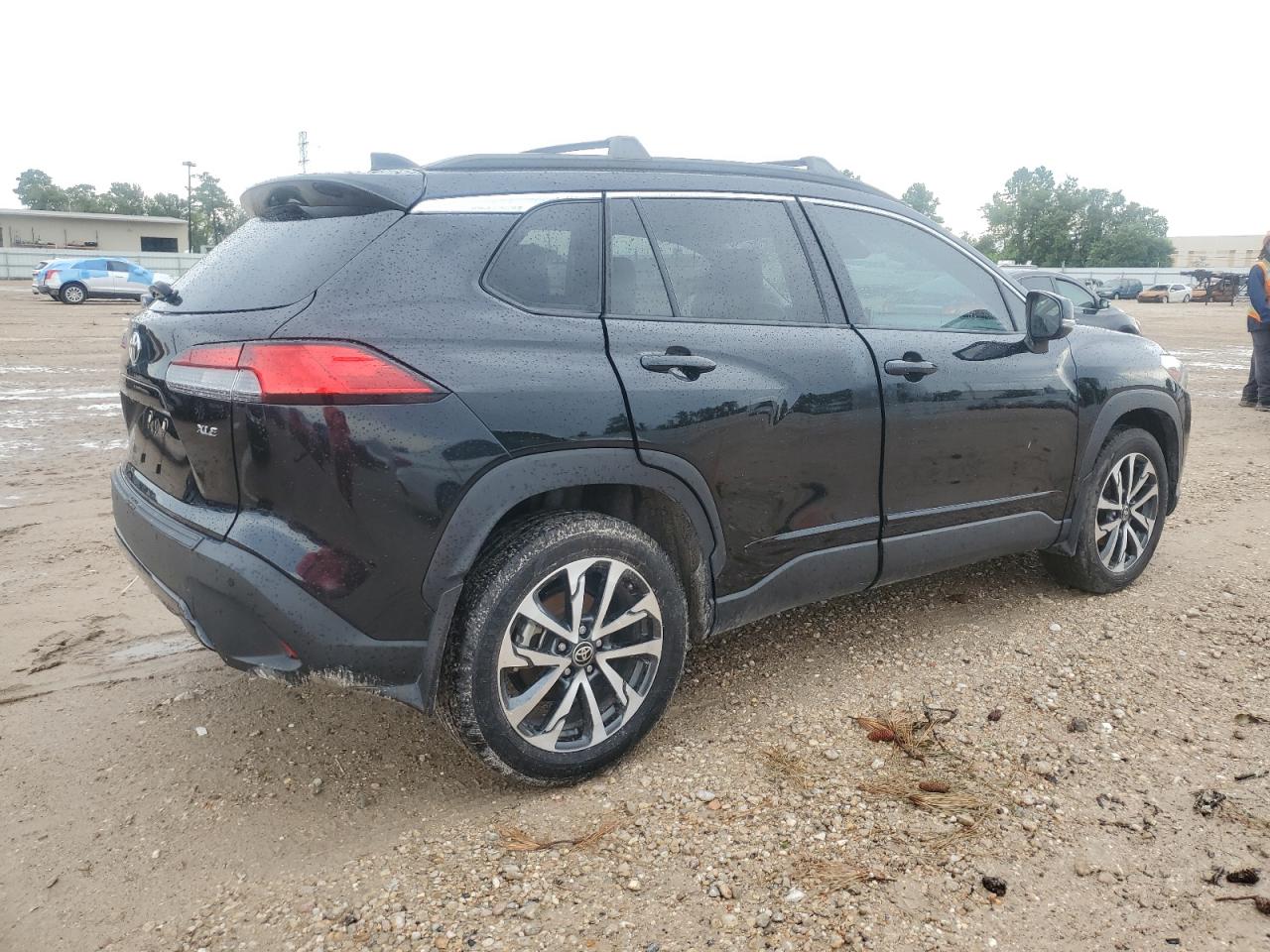 2022 Toyota Corolla Cross Xle VIN: 7MUDAAAG8NV013329 Lot: 63878344