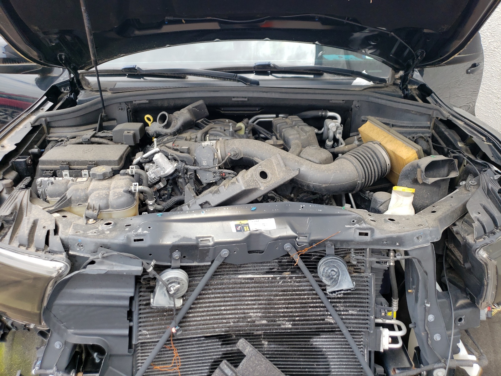 1C4RDJAG5JC372236 2018 Dodge Durango Sxt