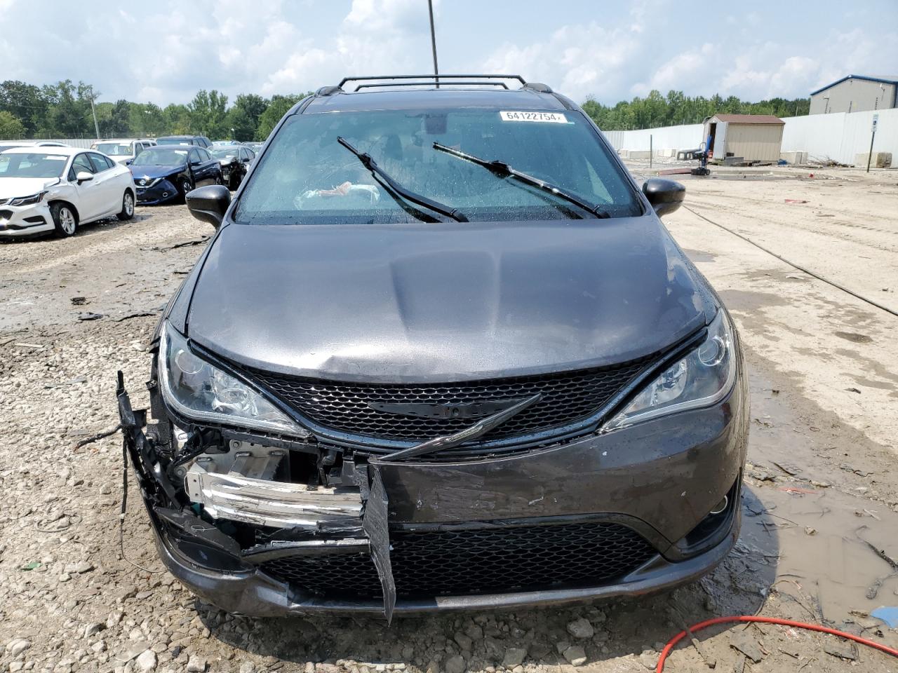 VIN 2C4RC1FG1JR306169 2018 CHRYSLER PACIFICA no.5