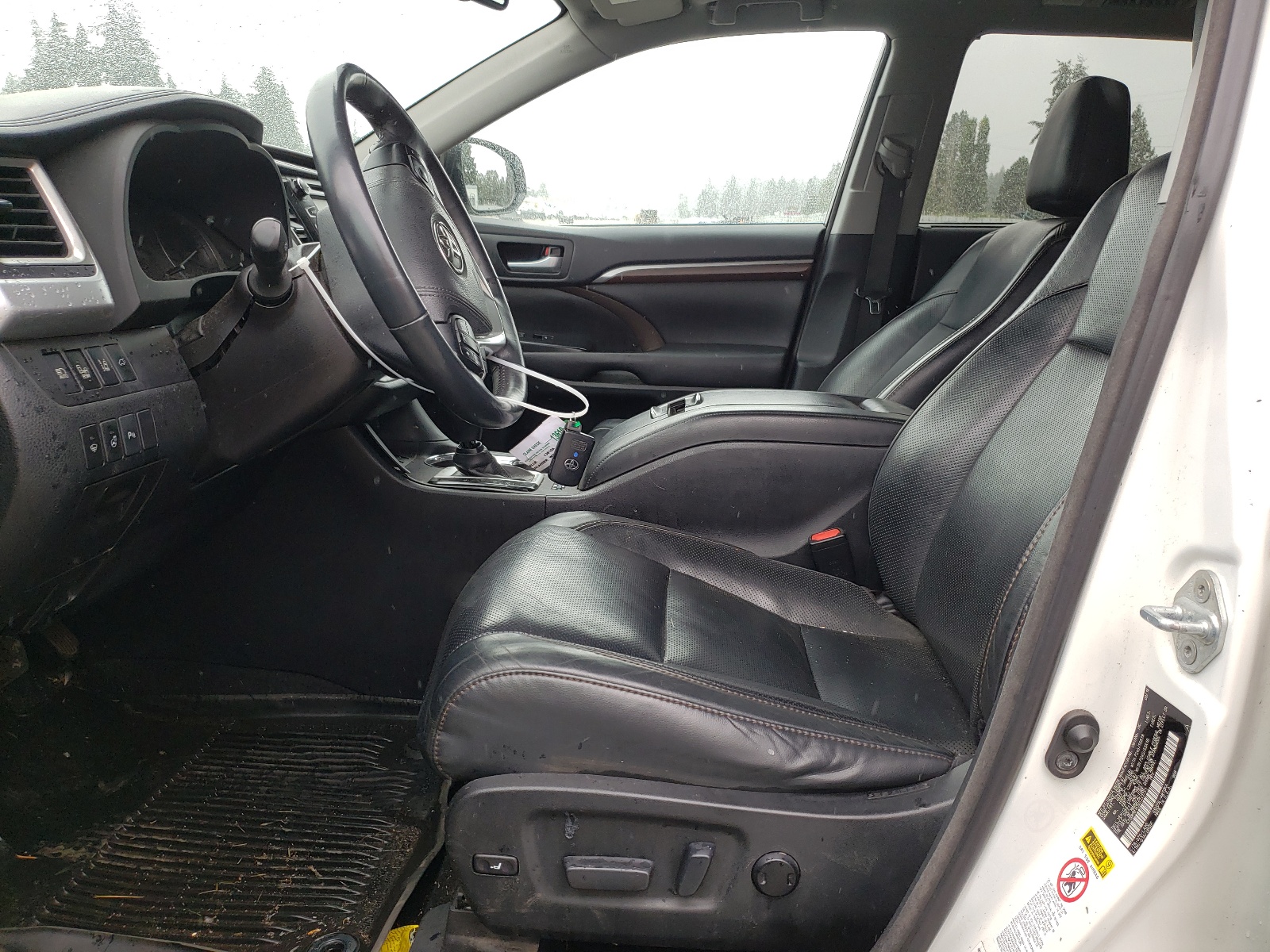 5TDDKRFH3GS333751 2016 Toyota Highlander Limited