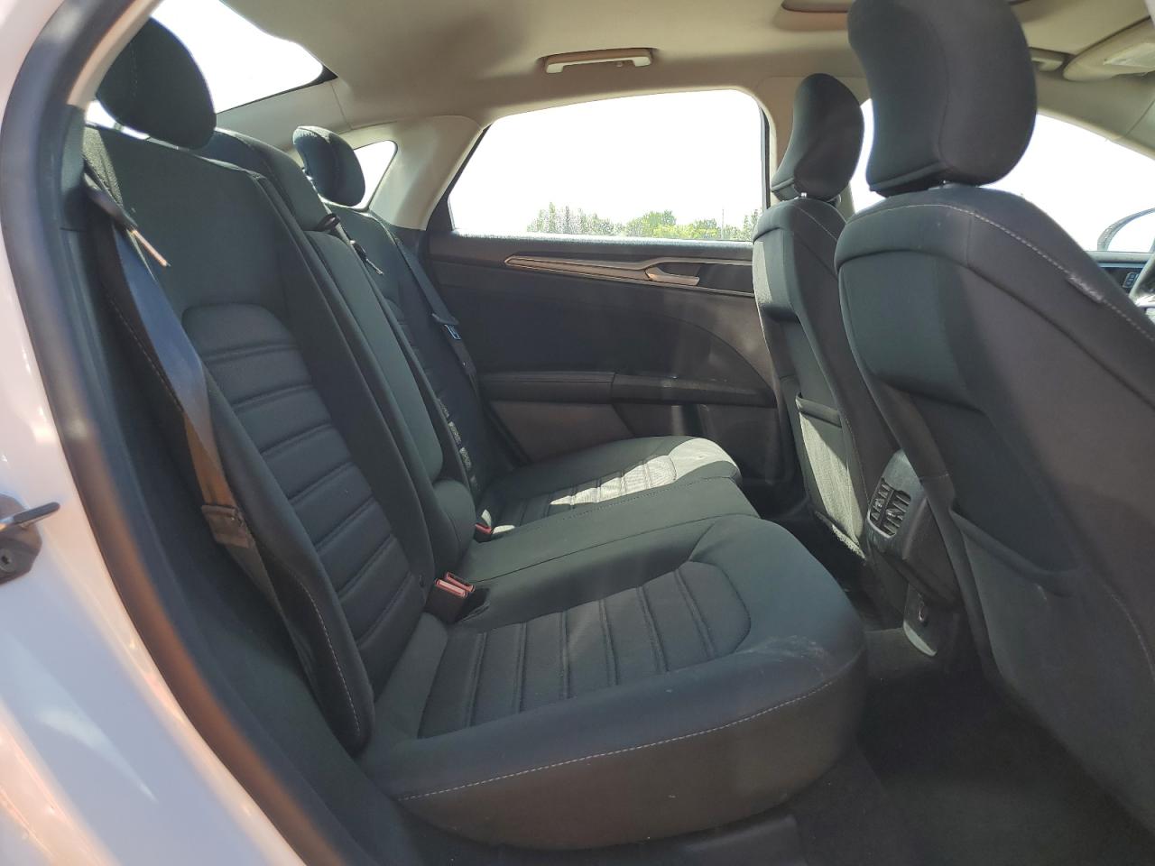 2019 Ford Fusion Se VIN: 3FA6P0T9XKR271222 Lot: 63687924