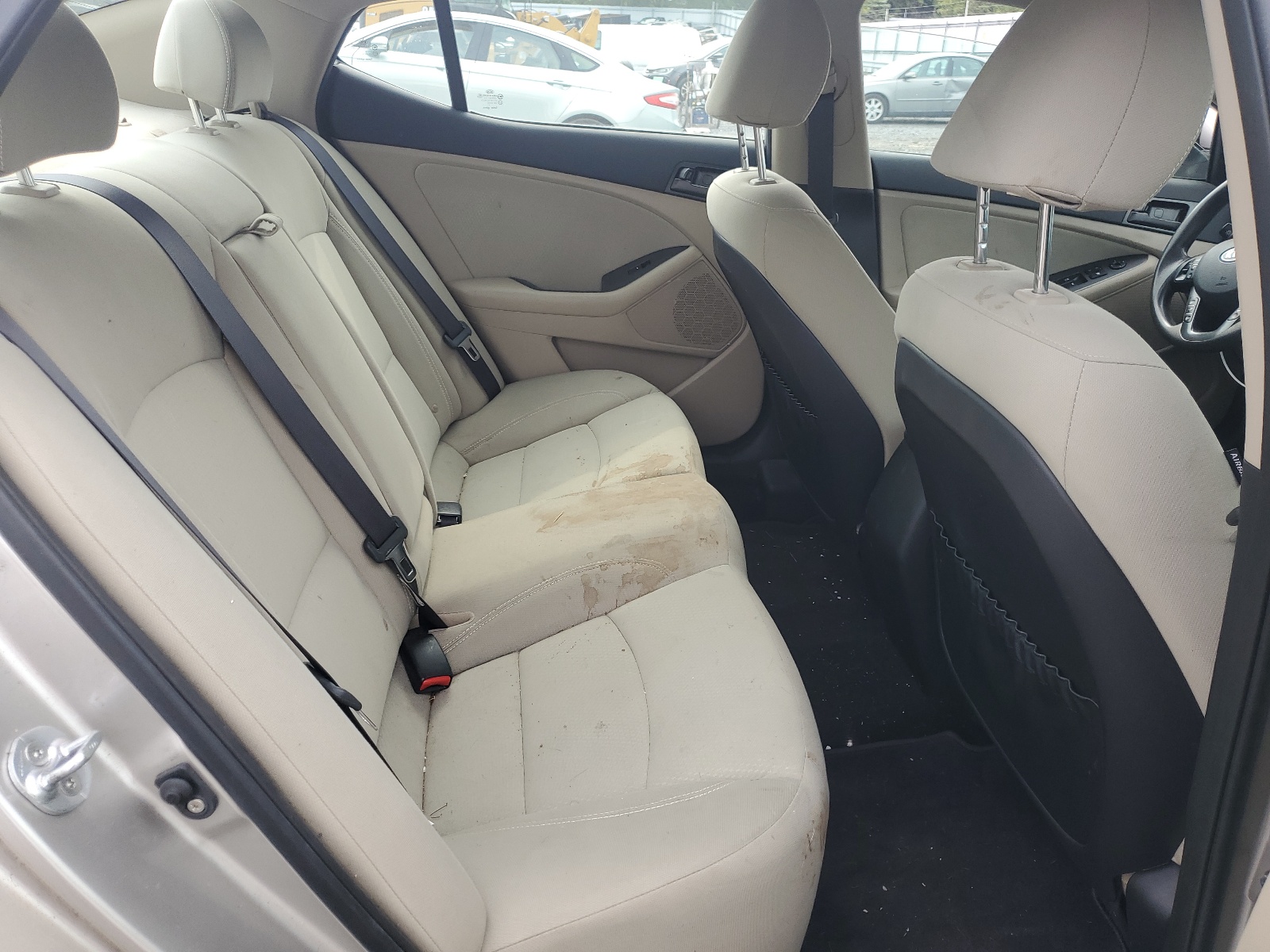 KNAGM4A78C5286156 2012 Kia Optima Lx