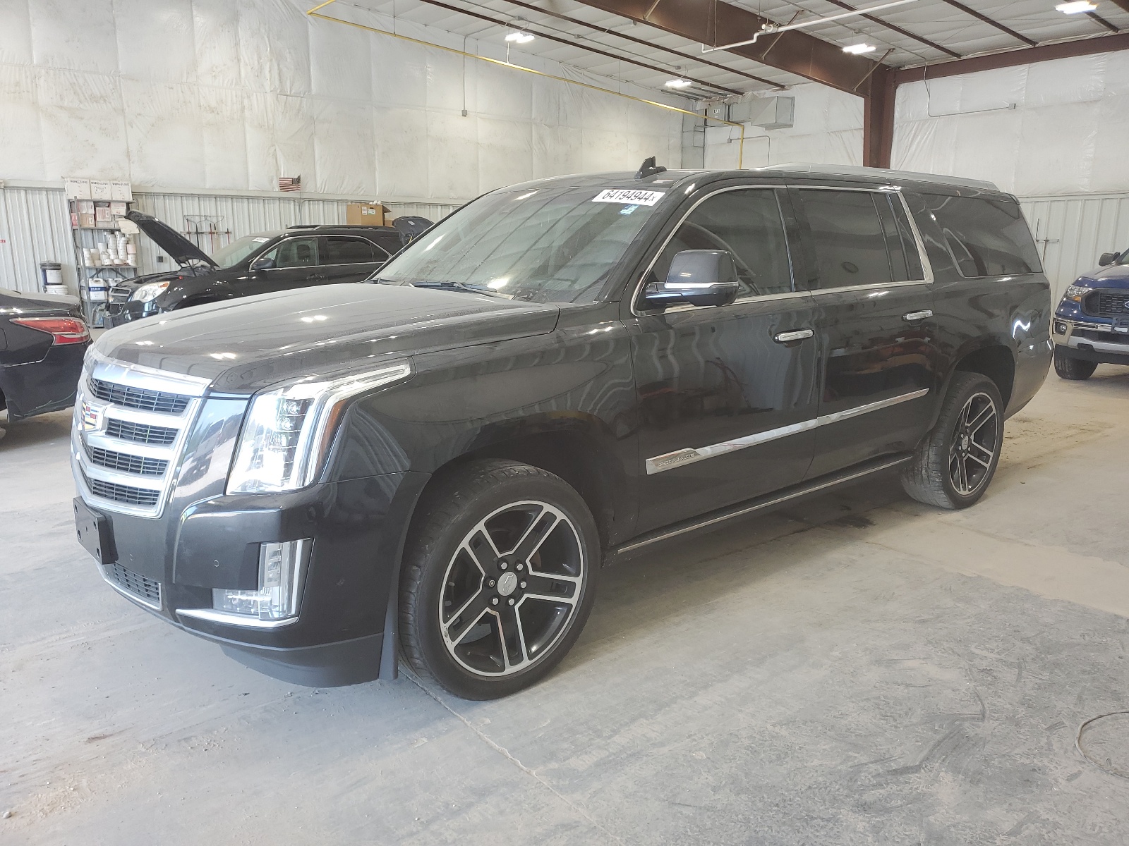 2017 Cadillac Escalade Esv Premium Luxury vin: 1GYS4JKJ4HR216993