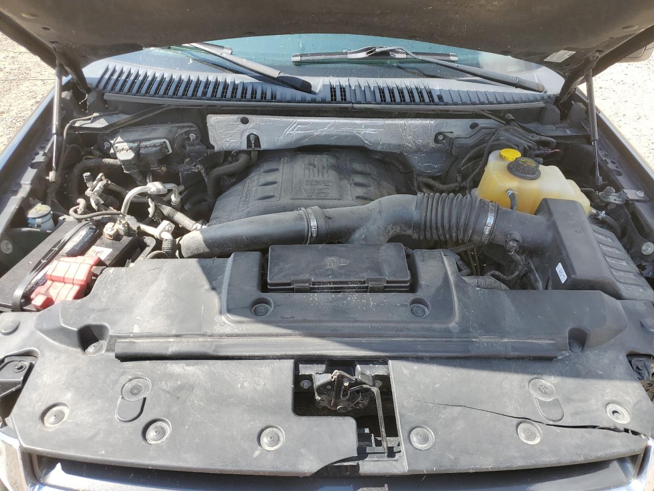 2016 Ford Expedition Xlt VIN: 1FMJU1JT1GEF15718 Lot: 63370524