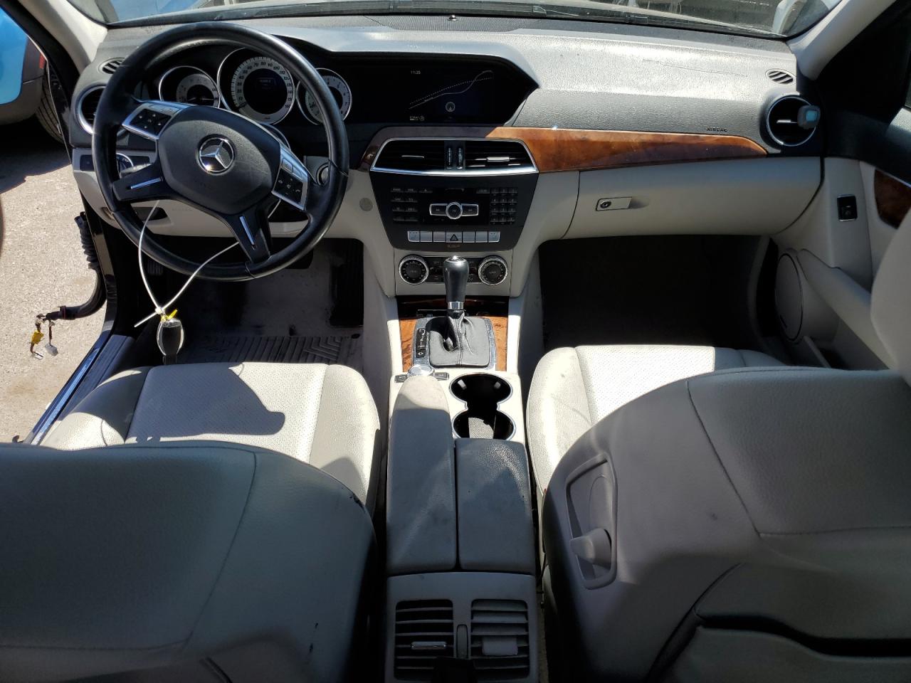 2012 Mercedes-Benz C 250 VIN: WDDGF4HB0CA600967 Lot: 64592484