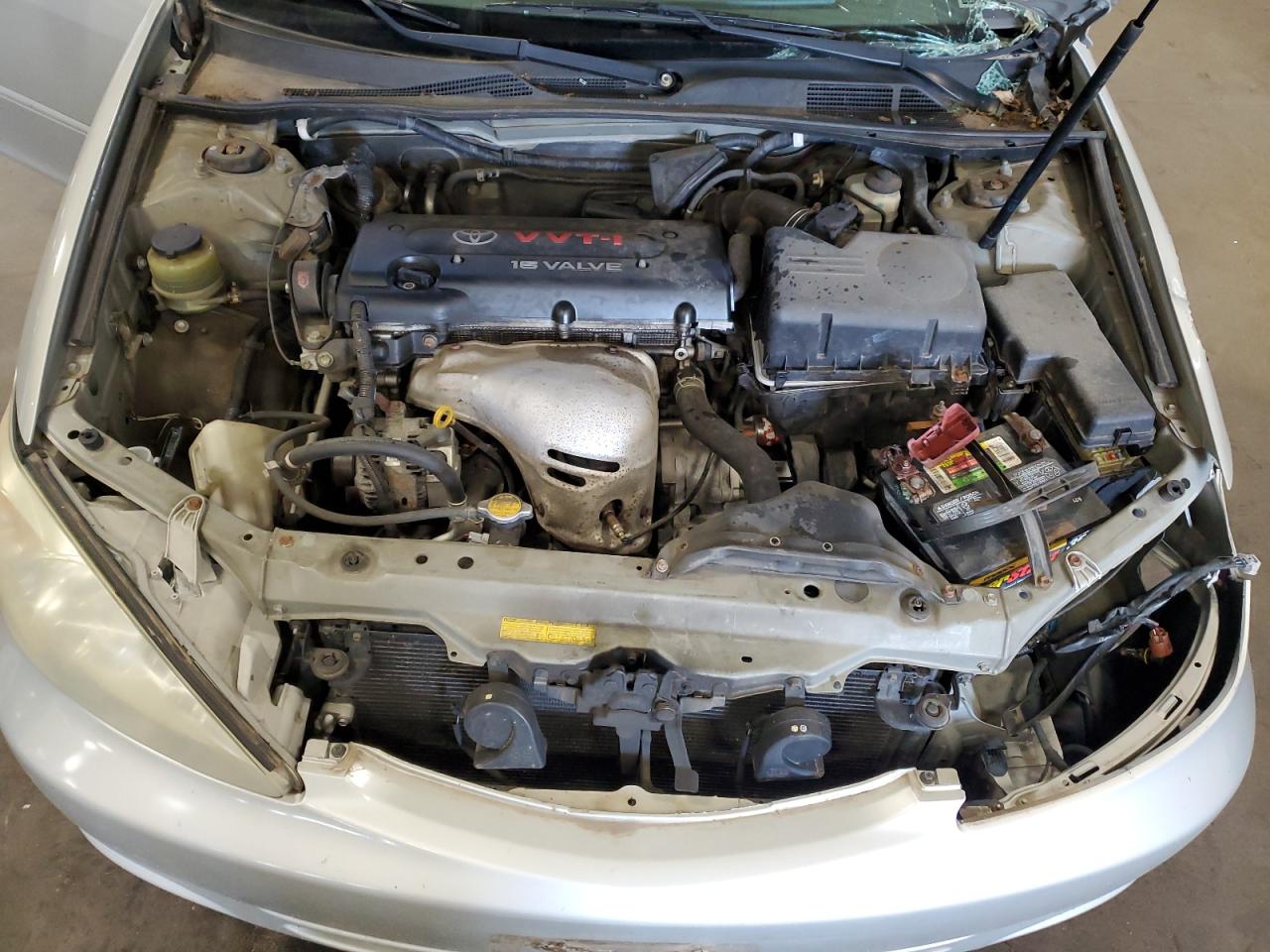 2003 Toyota Camry Le VIN: 4T1BE32K83U172411 Lot: 61435024