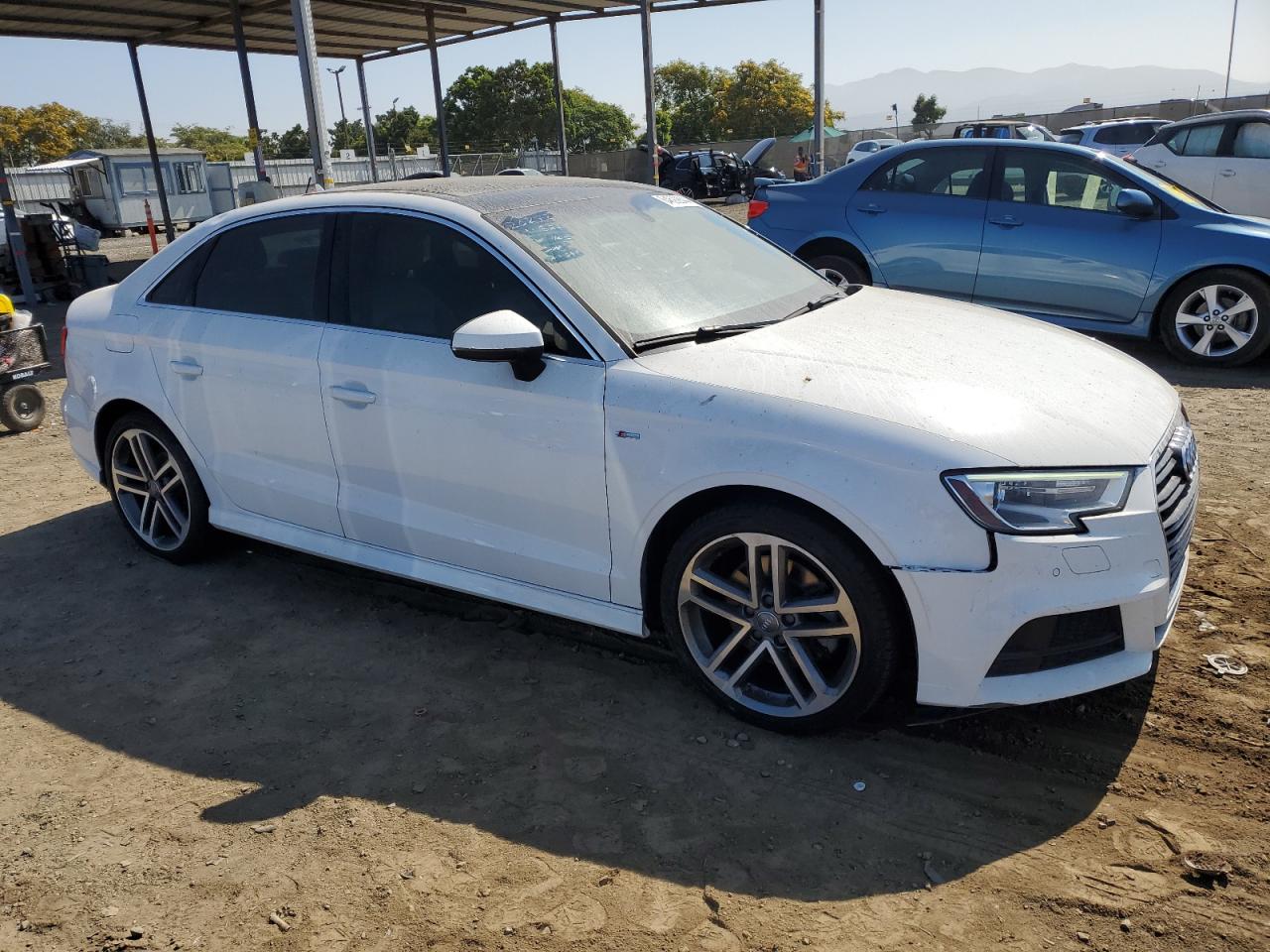 2018 Audi A3 Premium Plus VIN: WAUGUGFF0J1050980 Lot: 64692844