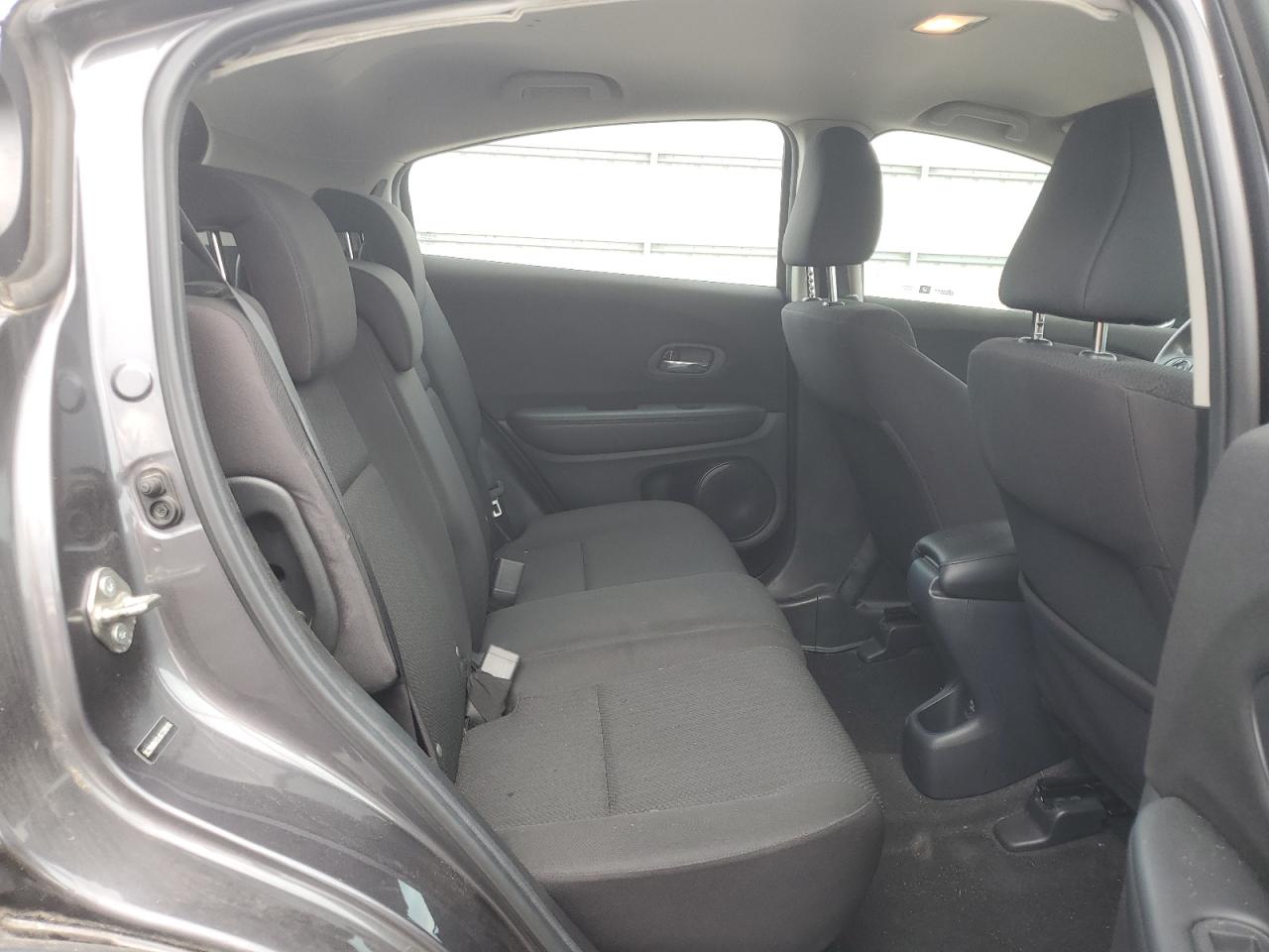 2018 Honda Hr-V Lx VIN: 3CZRU6H32JG720016 Lot: 65355144