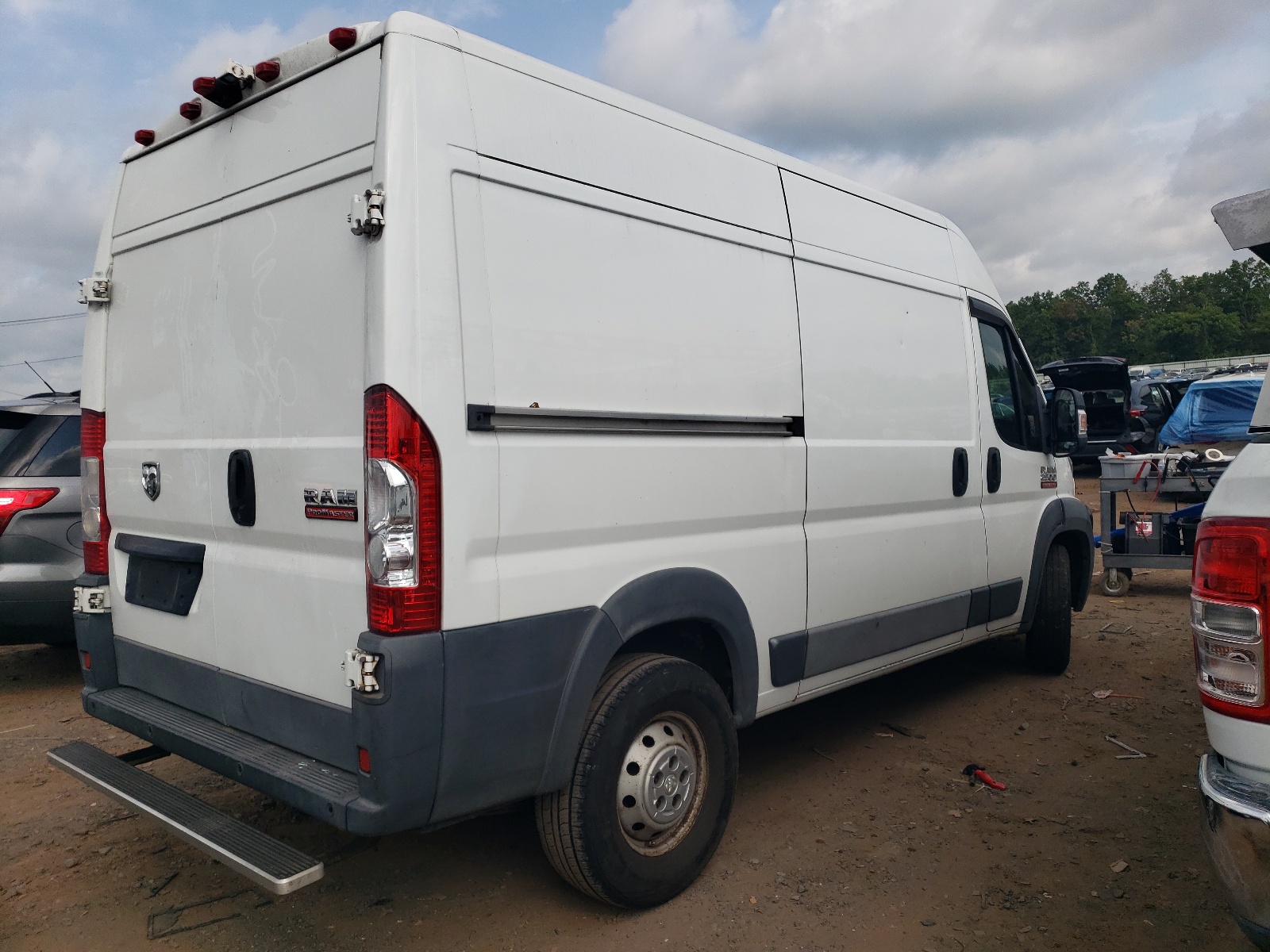 2014 Ram Promaster 2500 2500 High vin: 3C6TRVCG7EE101356