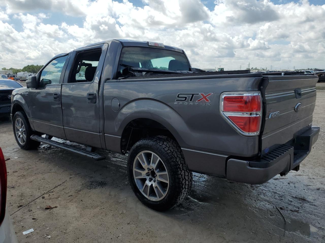 2014 Ford F-150 - Image 2