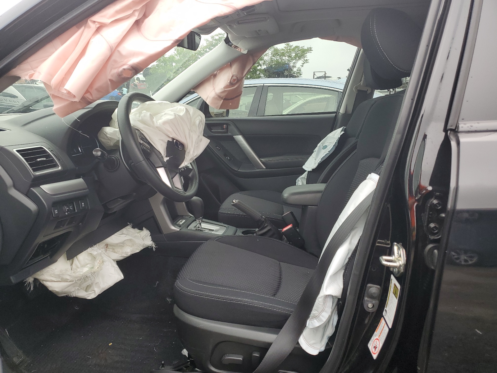 JF2SJAGC2HH589028 2017 Subaru Forester 2.5I Premium