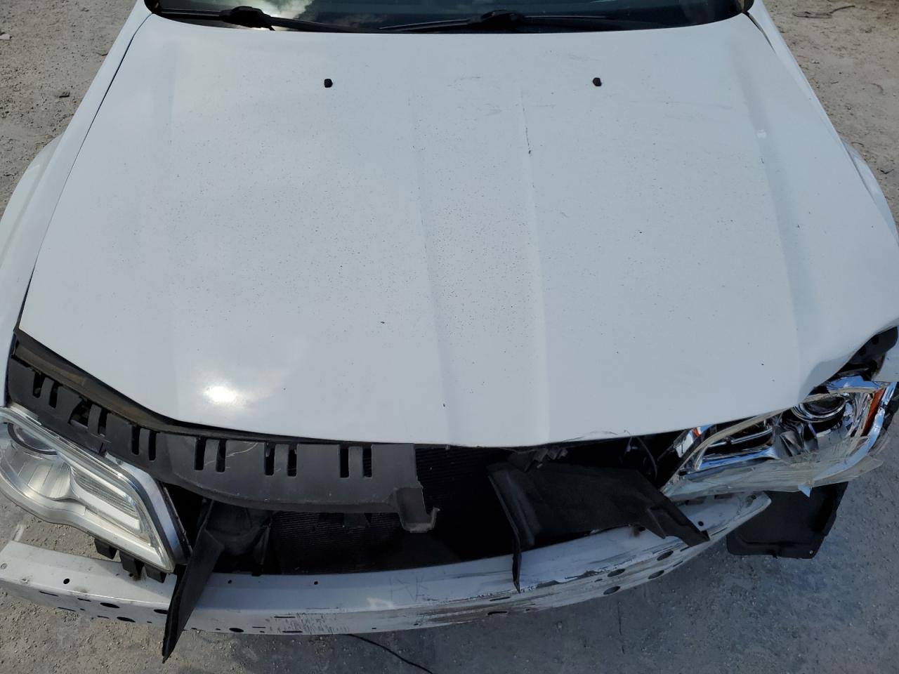 2014 Chrysler 300C VIN: 2C3CCAEG0EH345813 Lot: 65165334