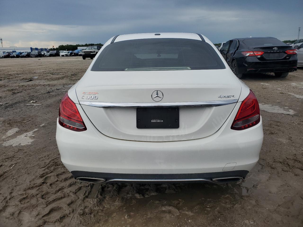 2018 Mercedes-Benz C 300 4Matic VIN: 55SWF4KB7JU239870 Lot: 63687634