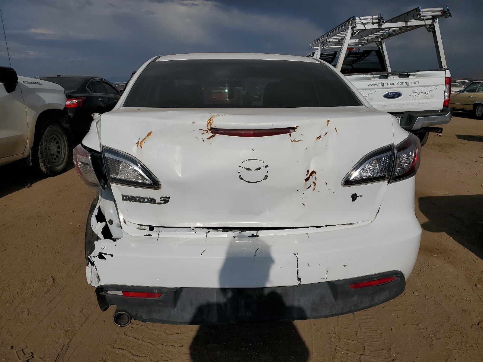 JM1BL1VF6B1411886 2011 Mazda 3 I