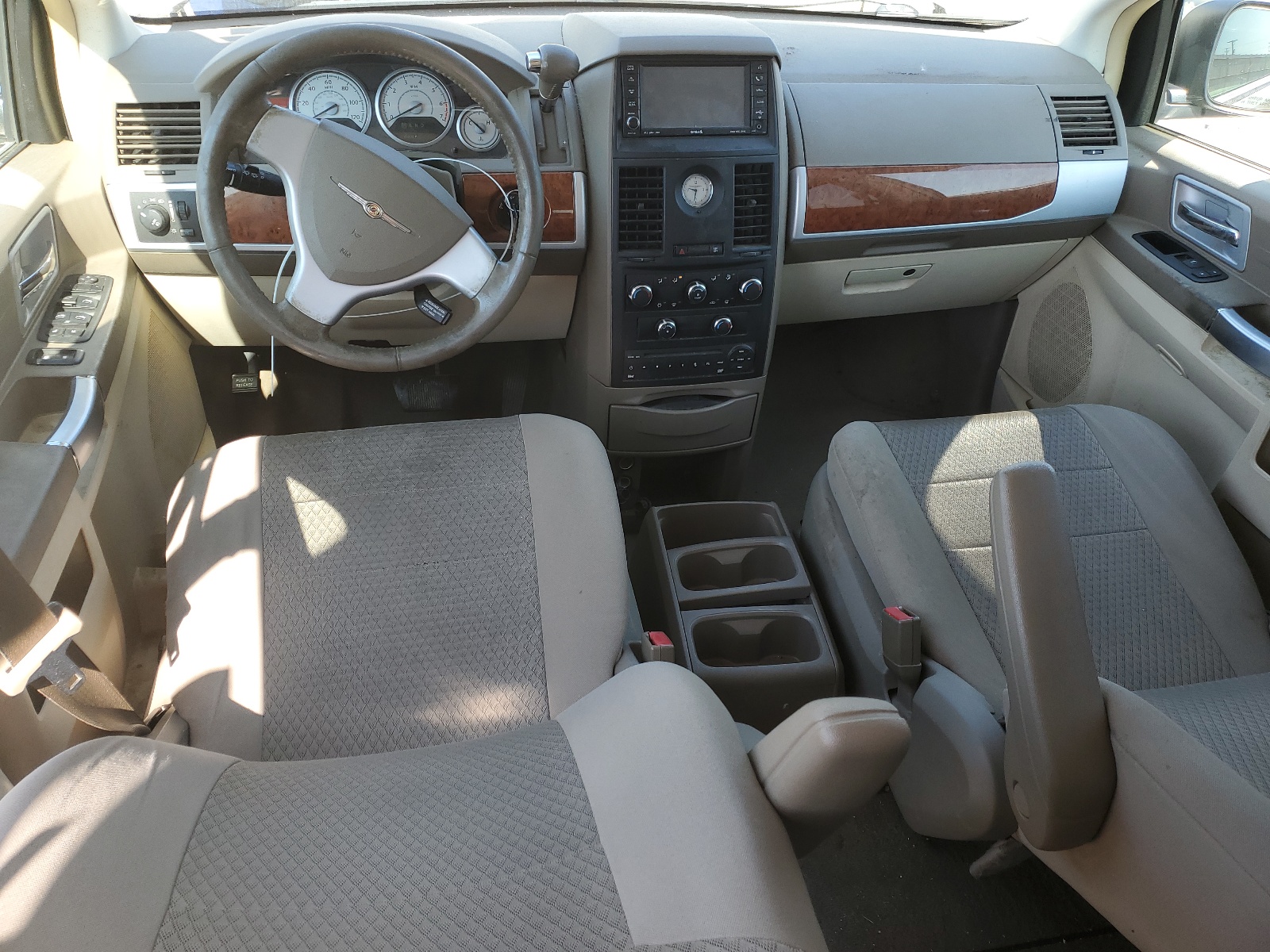 2A8HR54P08R653175 2008 Chrysler Town & Country Touring