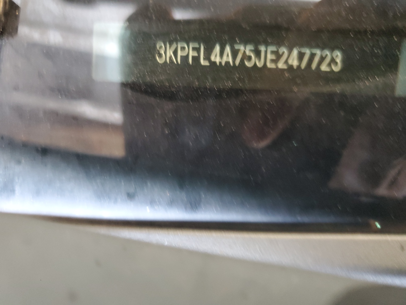 3KPFL4A75JE247723 2018 Kia Forte Lx