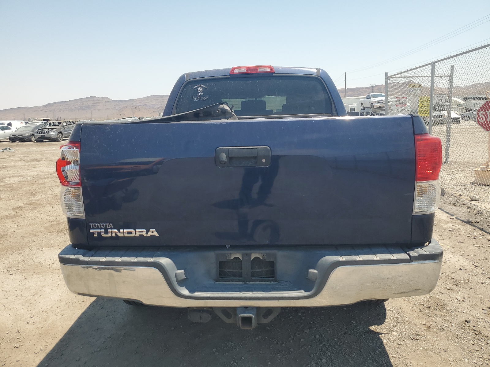 5TFEY5F11BX105622 2011 Toyota Tundra Crewmax Sr5