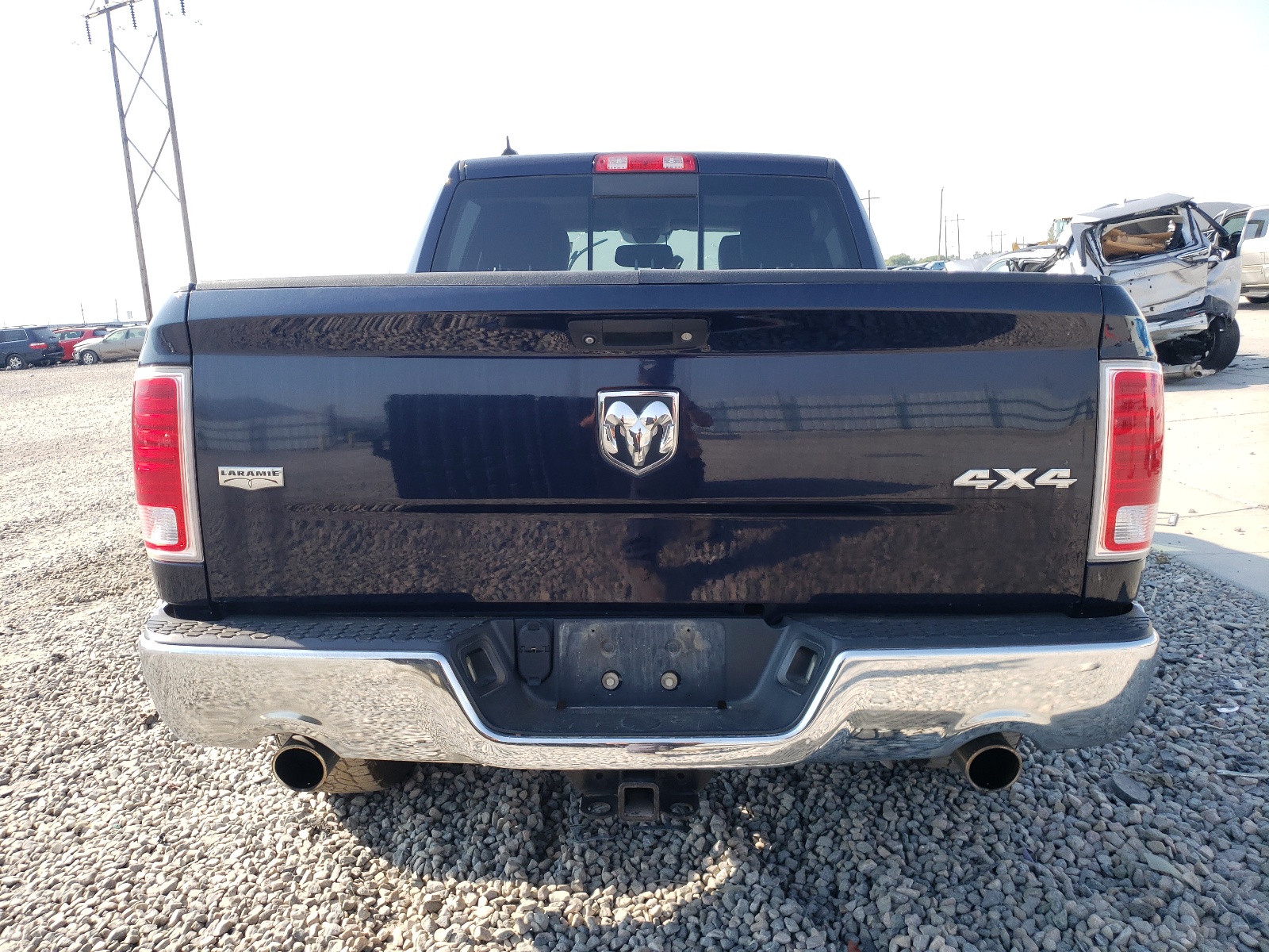 1C6RR7NT1JS209043 2018 Ram 1500 Laramie