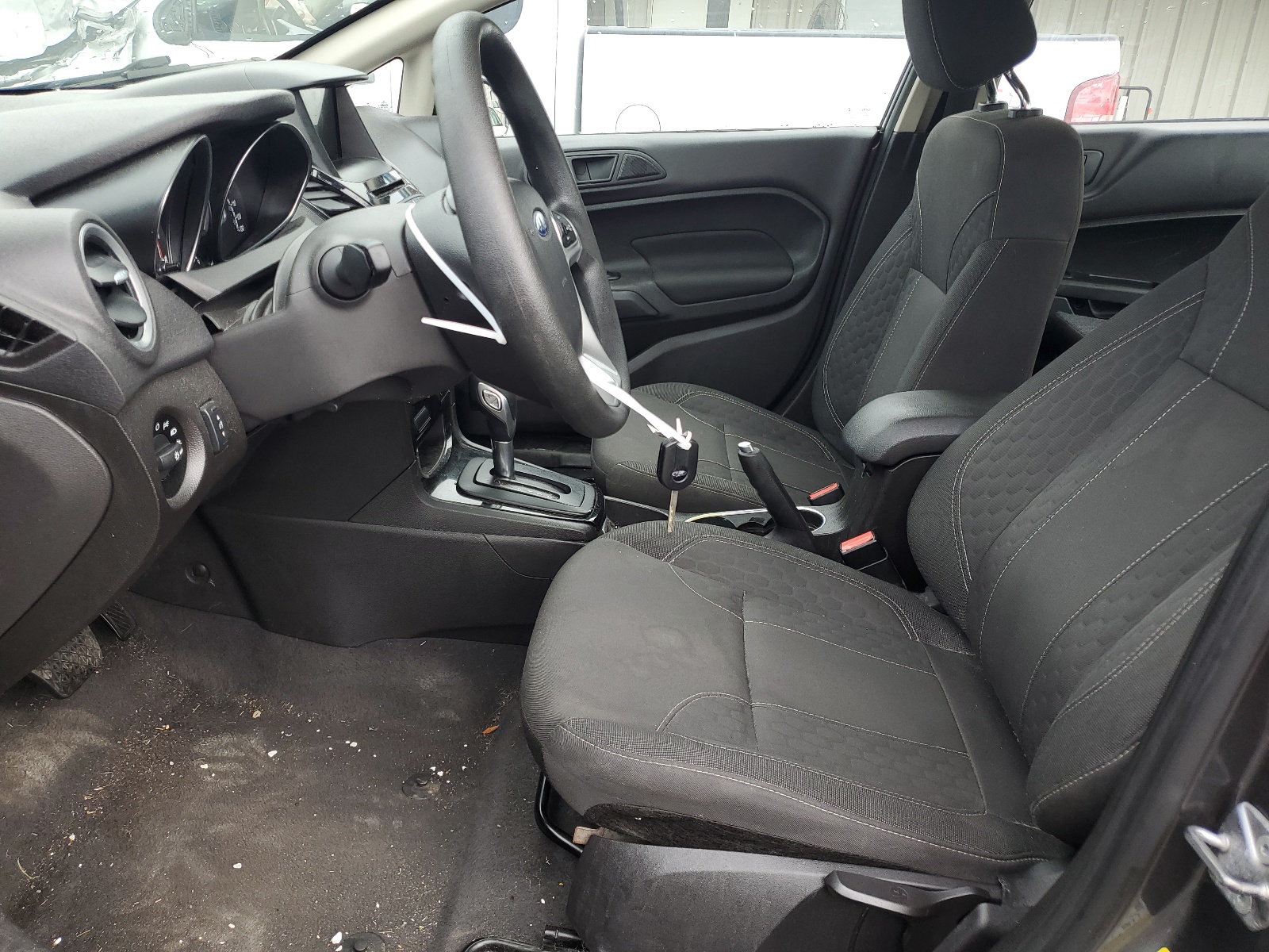 3FADP4BJ8KM105577 2019 Ford Fiesta Se