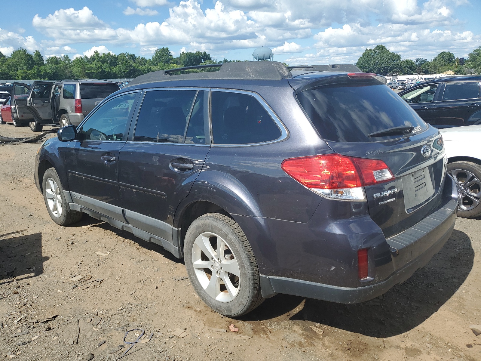 2013 Subaru Outback 2.5I Premium vin: 4S4BRBCC5D3255467