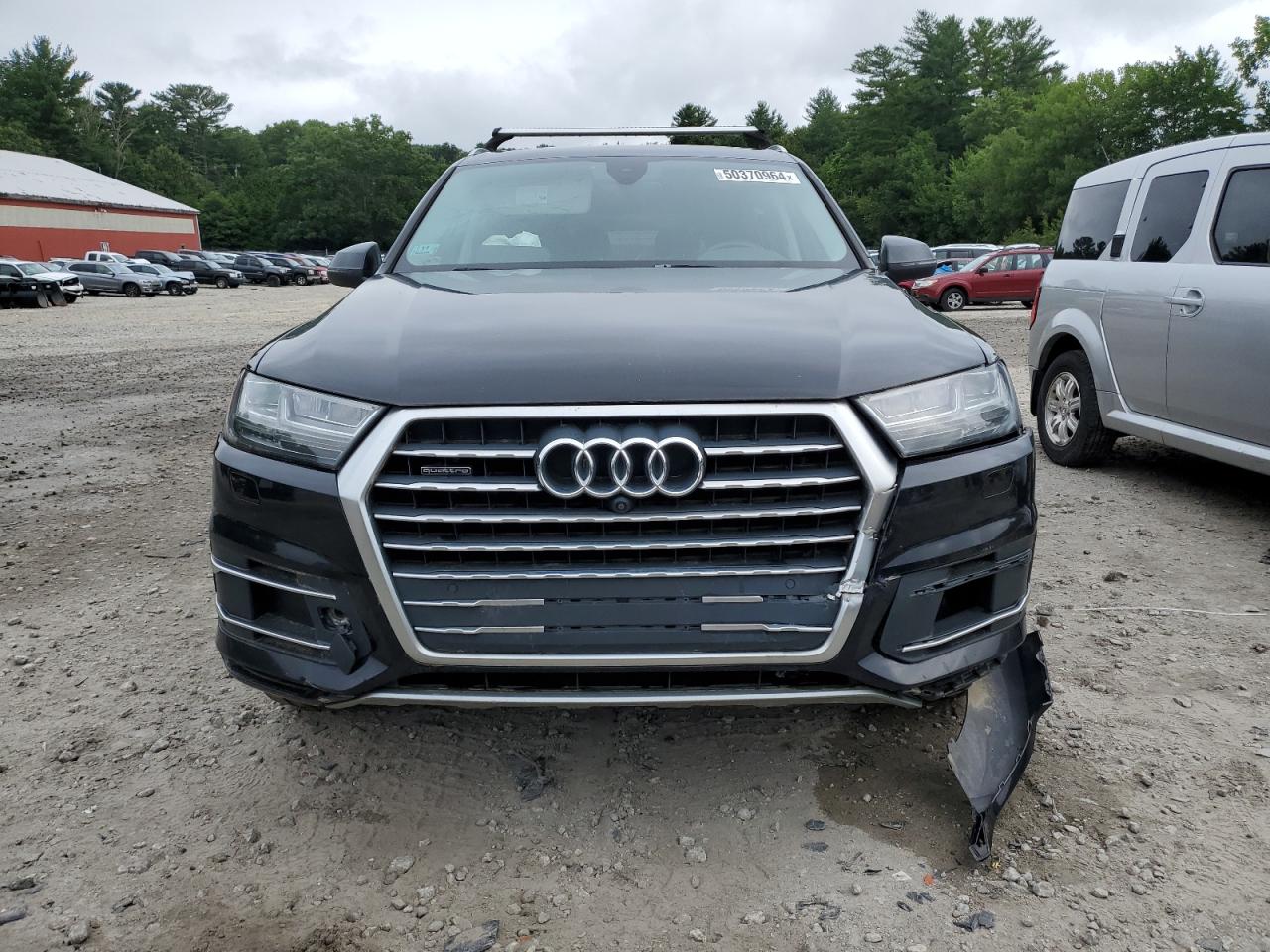 WA1LHAF70KD026717 2019 Audi Q7 Premium Plus