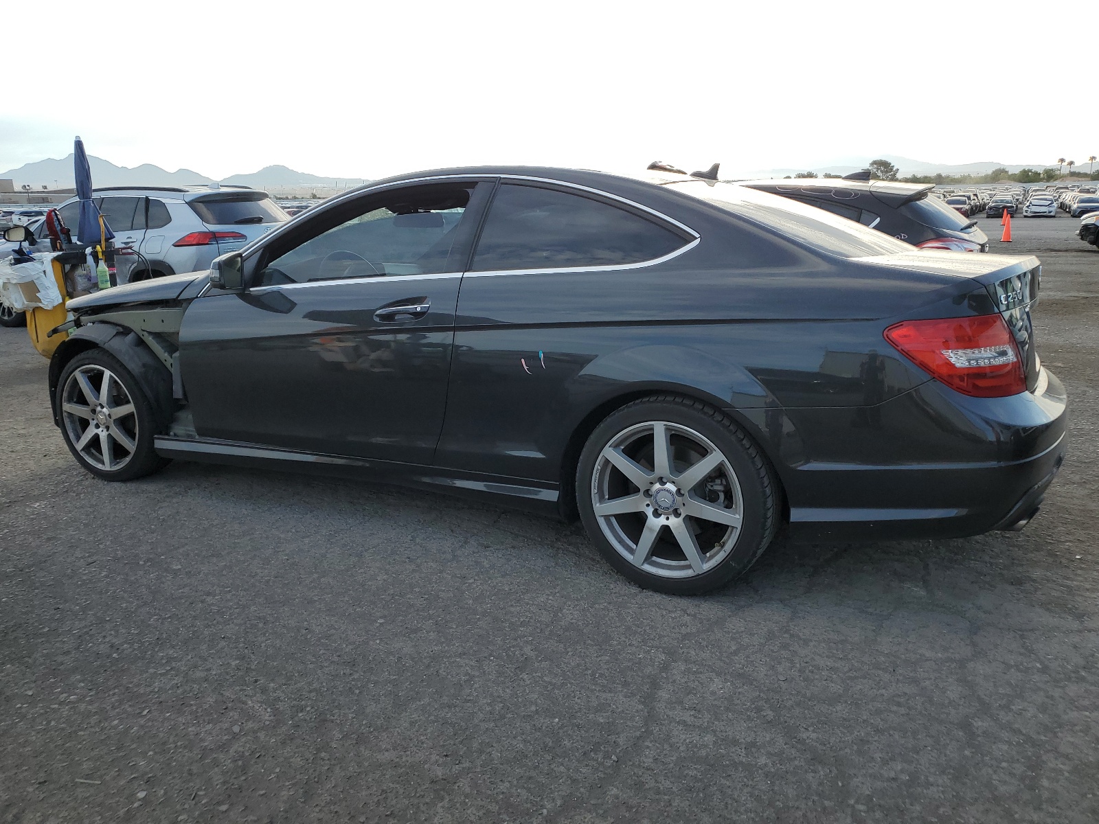 WDDGJ4HB8DG013879 2013 Mercedes-Benz C 250