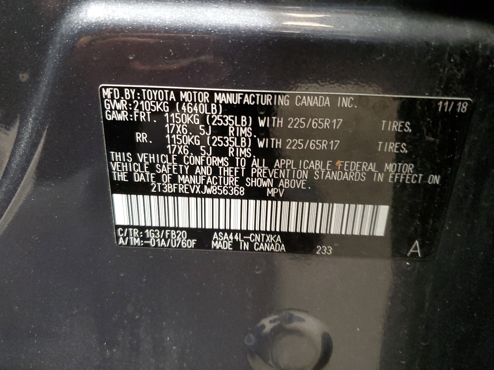 2T3BFREVXJW856368 2018 Toyota Rav4 Le